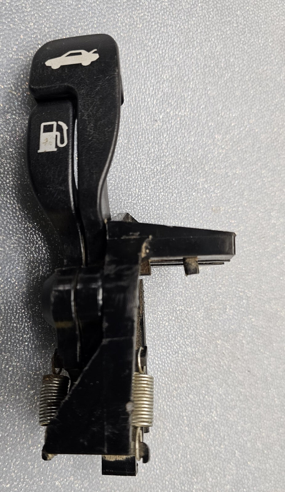 03-08 Toyota Corolla Trunk Lid Fuel Door Release Lever OEM/TC