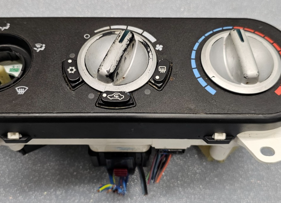 07-09 Patriot Compass Caliber Dash Heater Climate Temperatur Control Conditioner