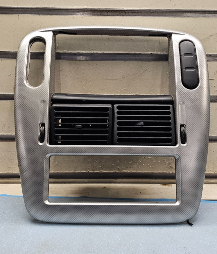 🔥02-05 FORD EXPLORER RADIO AUDIO CLIMATE TEMPERATURE CONTROL BEZEL TRIM SILVER