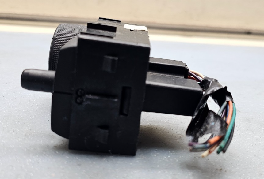 🔥07-14 Silverado Sierra Headlight Lamp Transfer Case Control Switch Assembly