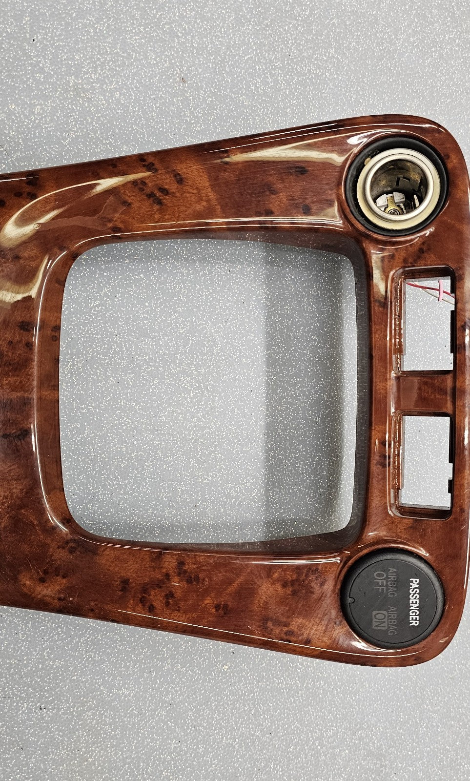 🔥03-07 Highlander Center Console Gear Transmission Shifter Bezel Panel Wood