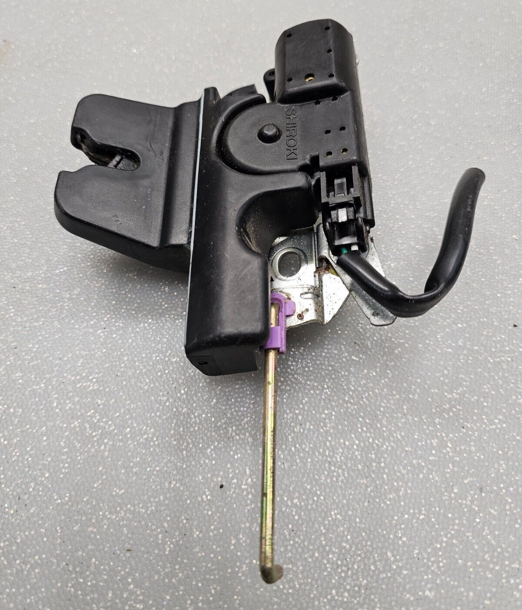 02-06 Toyota Camry Trunk Deck Lid Latch Power Release Lock Actuator ASSEMBLY OEM
