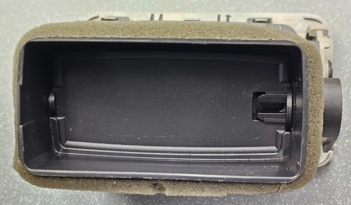 🔥06-11 Buick Lucerne Dash Right Passenger AC A/C Air Vent Heater Panel LT Tan