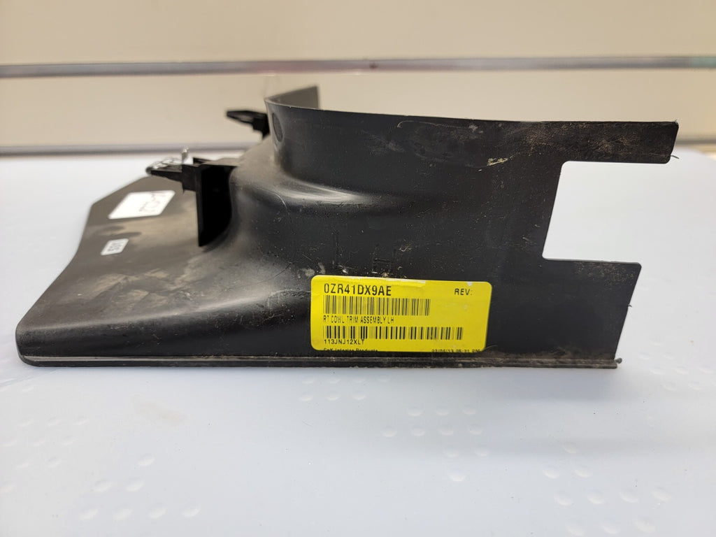 2008-2017 Dodge Grand Caravan Front LEFT Door Cowl Kick Panel Trim Cover 29689