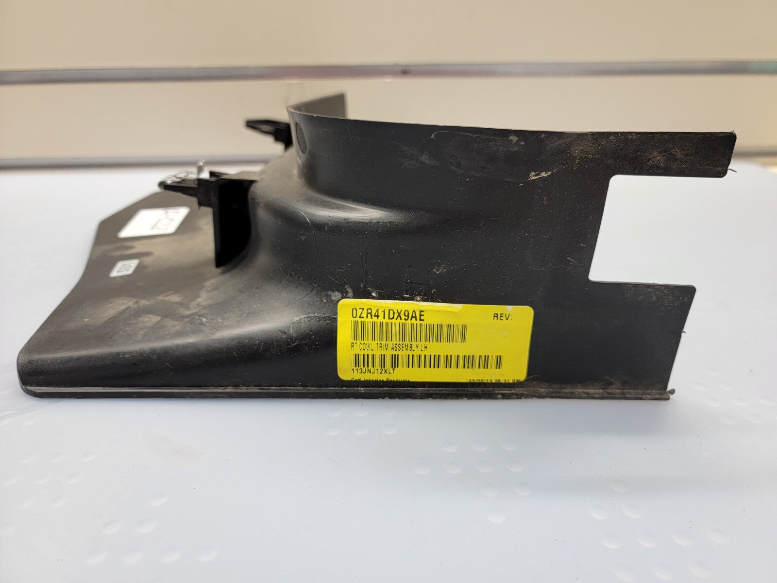 2008-2017 Dodge Grand Caravan Front LEFT Door Cowl Kick Panel Trim Cover 29689