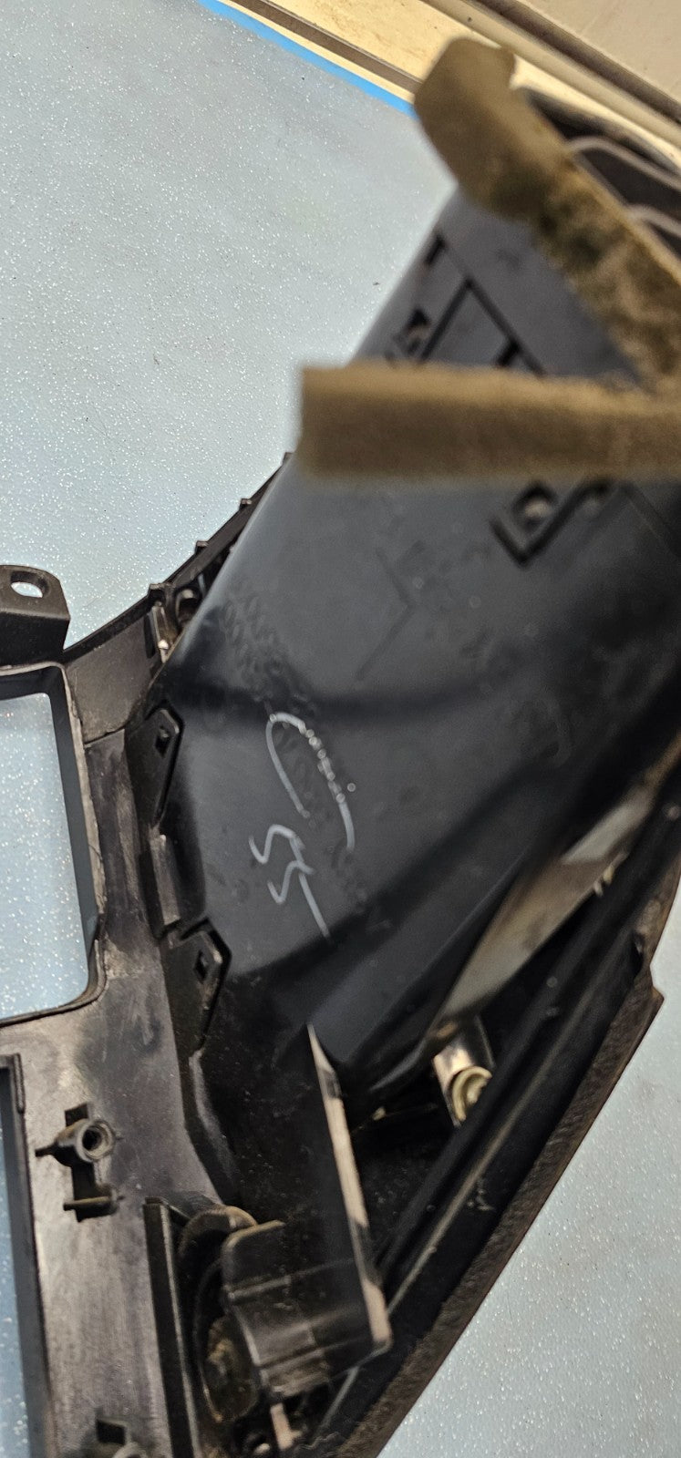 🔥91-97 Previa Dash Radio Stereo Display Temperature Climate Control Bezel Black