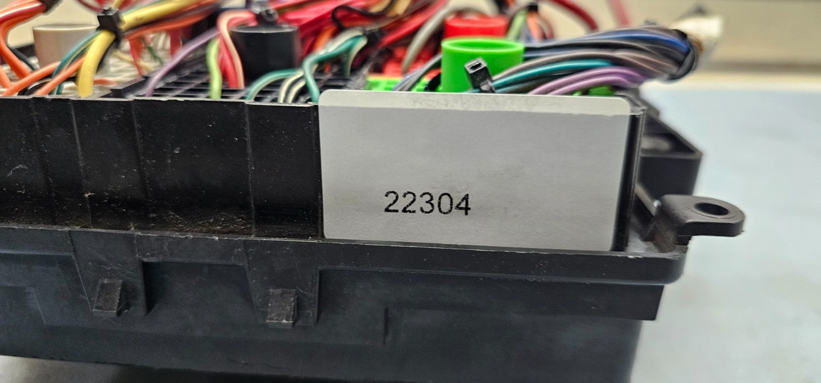 🔥06-07 Chevy Silverado Sierra Power Module Engine Unit Fuse Relay Box Junction