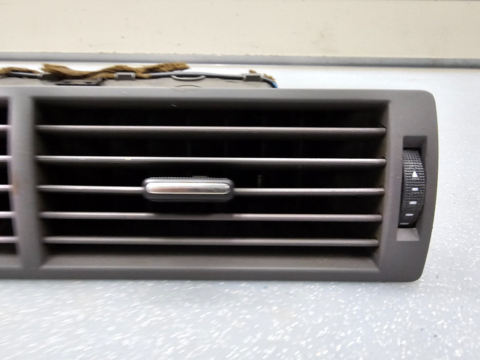 🔥2004-2008 AUDI B7 A4 S4 RS4 FRONT CENTER DASH PANEL A/C HEATER VENT GRAY