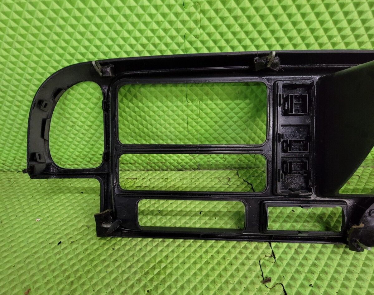 🔥95-99 CHEVY GMC TRUCK CK Instrument Cluster Gauge Speedo Dash Bezel LT GRAY C3