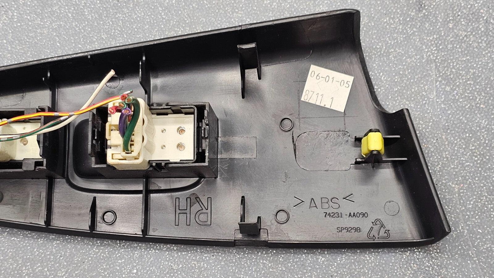🔥04-08 Toyota Solara Upper Right Passenger Window Door Lock Switch Panel Black