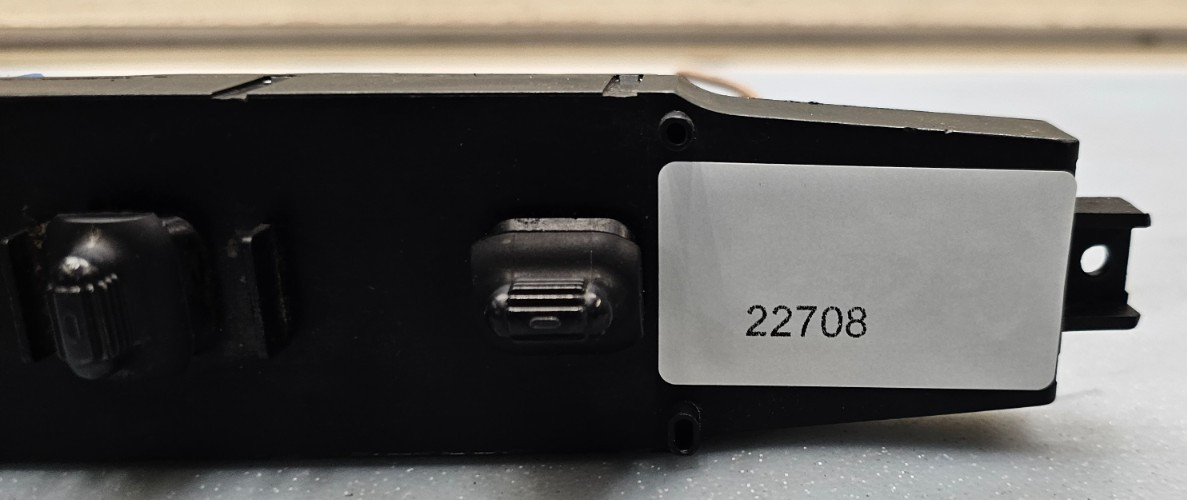 🔥97-01 Cherokee Front Right Passenger Power Window Door Switch Assembly Black