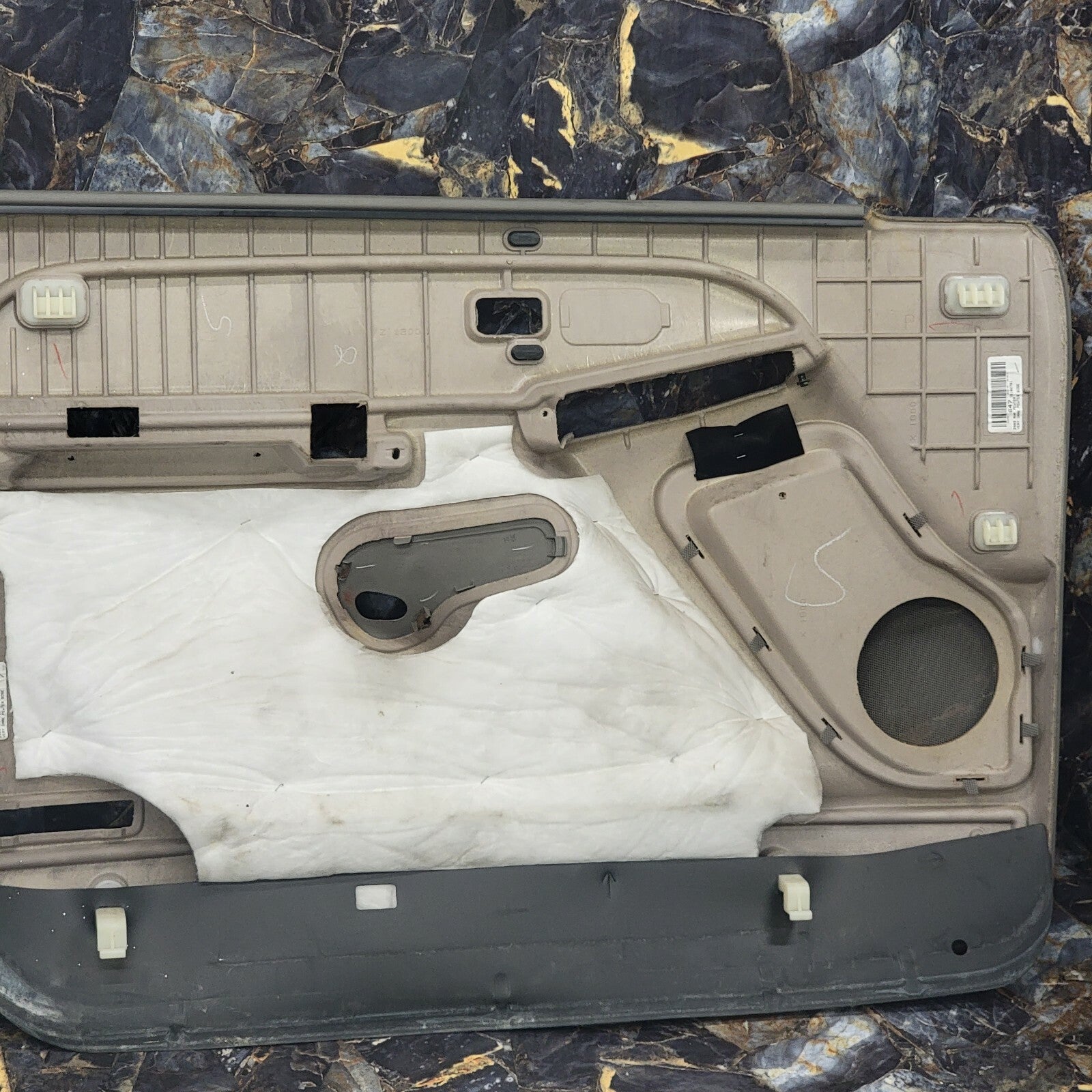 🔥03-06 Silverado SIERRA Door Panel Front RIGHT Passenger/No Arm LIGHT GRAY D5