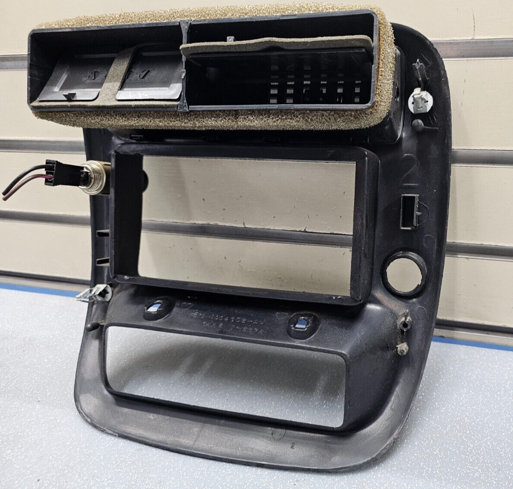 🔥95-10 Ranger EXPLORER Dash AM FM Radio Stereo Display Trim Bezel Black OEM B2