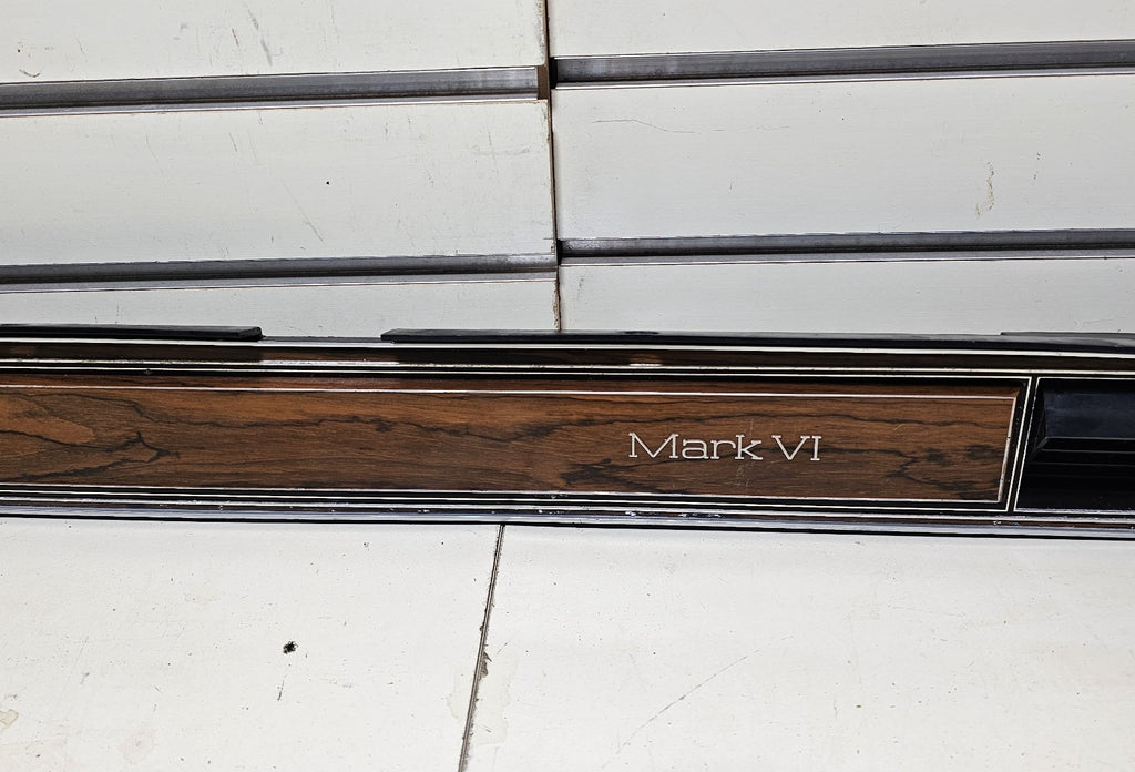 🔥80-83 Mark VI Continental Dash Glove Box Upper Trim Panel Molding Front Wood