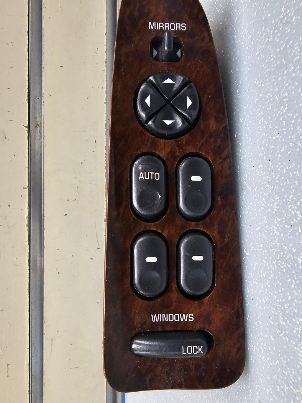 🔥97-05 Century Regal Left Driver aster Power Window Mirror Switch Assembly Wood
