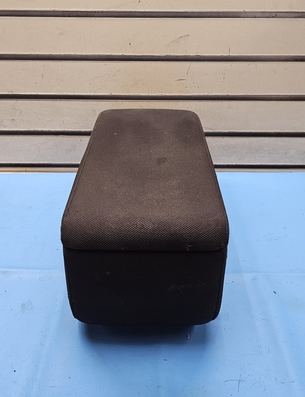 🔥98-04 Ford RANGER Center Console Jump Seat ARMREST Lid BLACK JS2