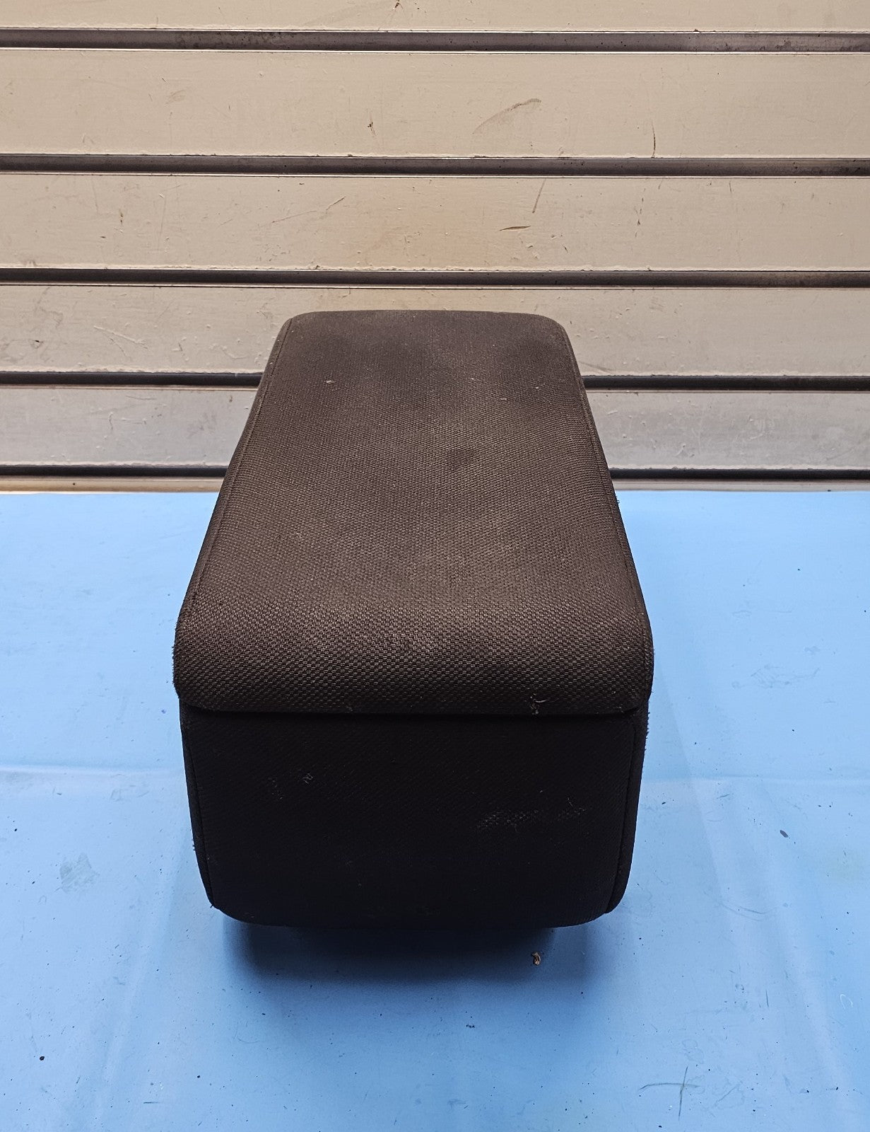🔥98-04 Ford RANGER Center Console Jump Seat ARMREST Lid BLACK JS2