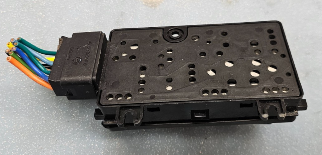 🔥99-07 Silverado Escalade Tahoe Yukon Avalanche Passenger Seat Control Switch