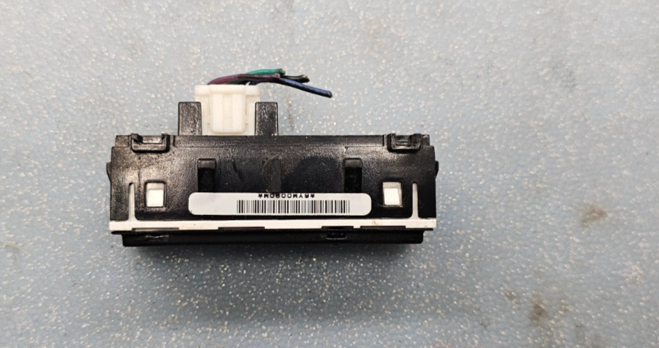 🔥07-12 GMC Acadia OEM passenger safety indicator switch
