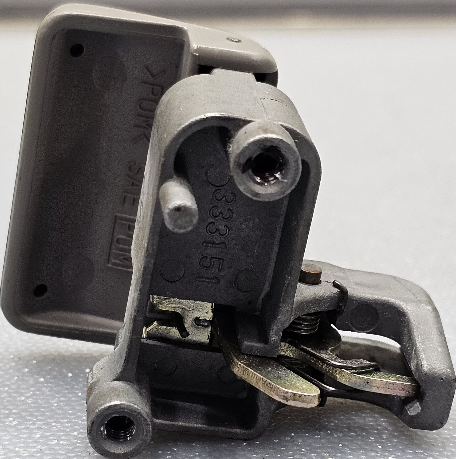 🔥1998-2002 Toyota Corolla Glove Box Storage Compartment Latch Assembly Gray OEM