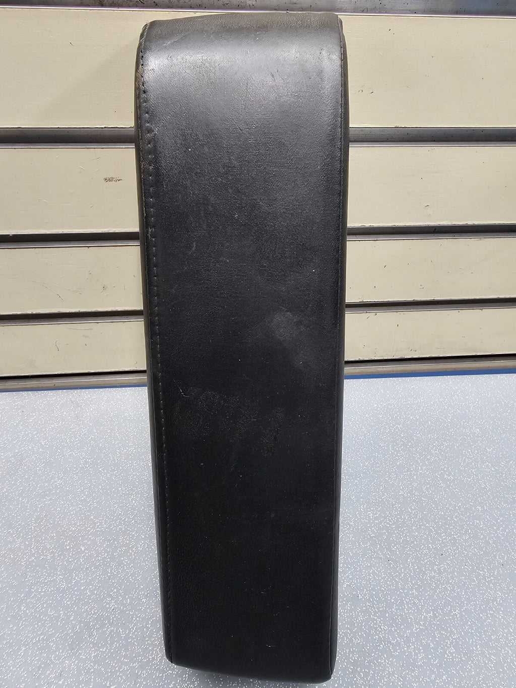 🔥03-05 Infiniti FX35 FX45 Center Console Armrest Lid Cover Top Assembly Black