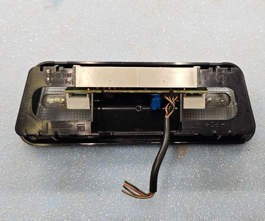 🔥1999-2003 SAAB 9-3 OVERHEAD DOME LIGHT BLACK OEM