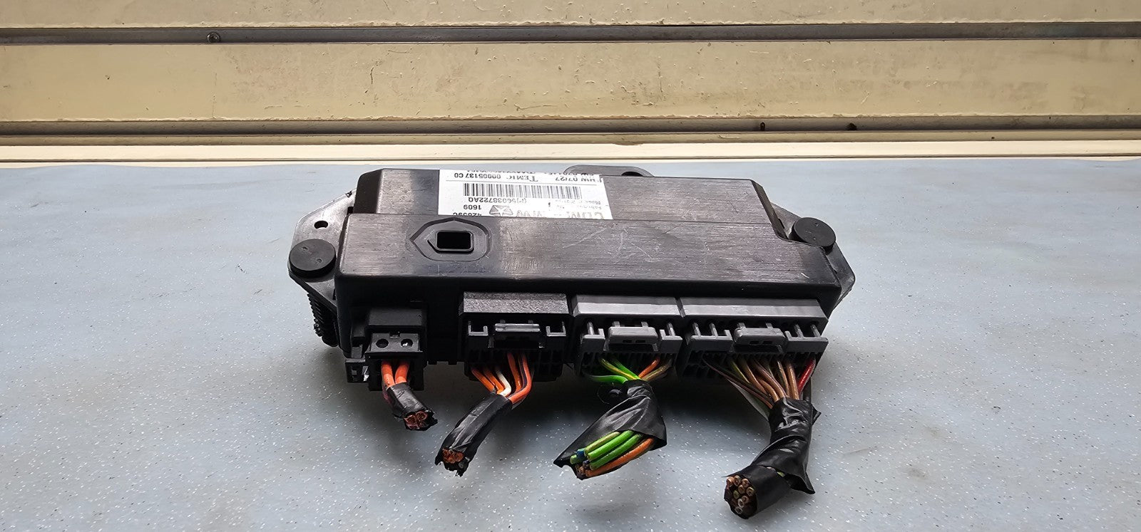 🔥05-10 CHRYSLER 300 Charger magnum  FRONT DOOR WINDOW CONTROL MODULE MEMORY