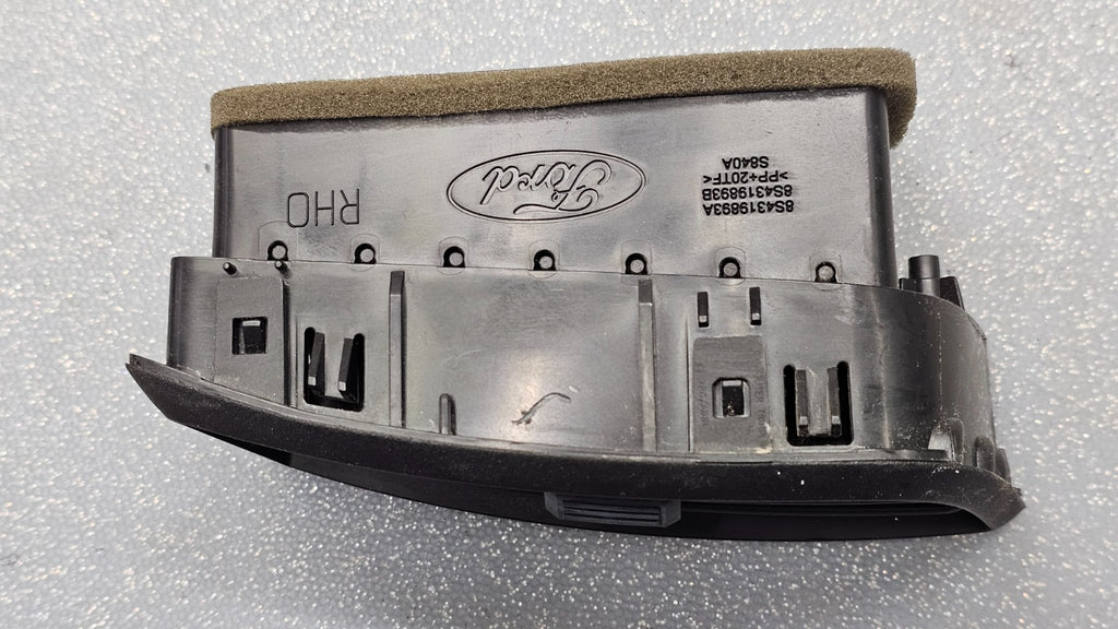 🔥08-11 FORD FOCUS DASH RIGHT PASSSENGER AIR VENT A/C AC HEATER PANEL BLACK