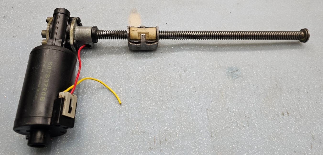 🔥2004-2006 Nissan Altima Seat Forward Back Adjustment Motor Assembly OEM