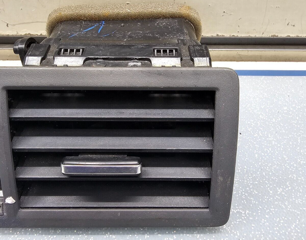 10-12 Fusion Milan Dash Front Left Driver AC Air Vent Heater Conditioner DK GRAY