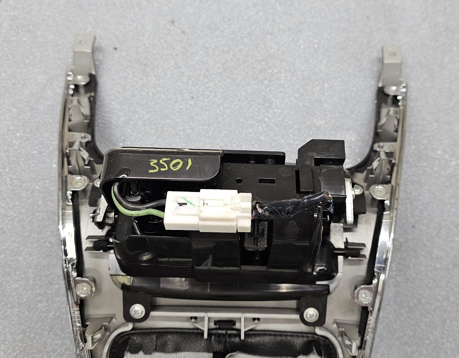 🔥13-16 Nissan Sentra Center Console Shifter Trim Bezel Ashtray OEM Silver