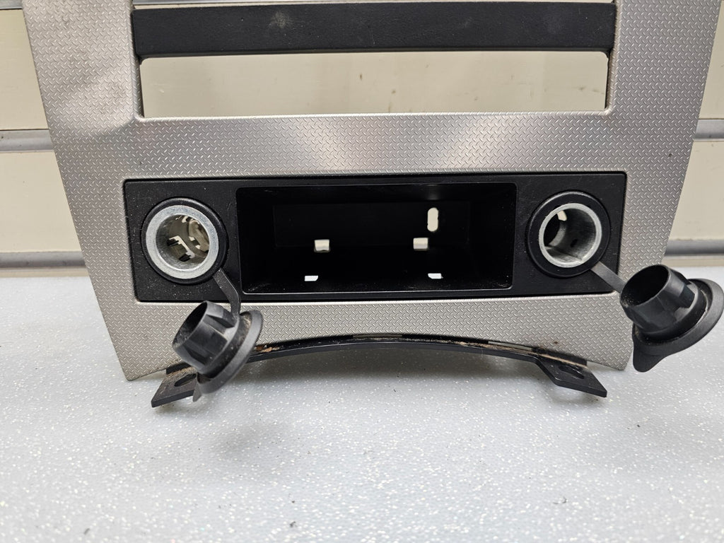 🔥08-10 Grand Cherokee Center Dash Radio Bezel Trim Panel Climate Control silver