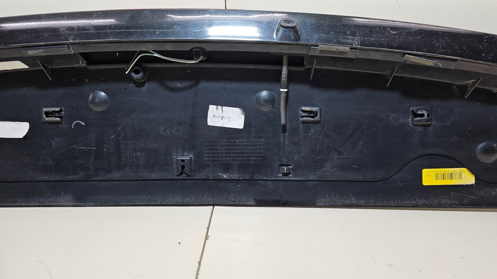 🔥11-20 Grand Caravan Rear Upper Hatch Spoiler Wing Mount Break Light Black OEM
