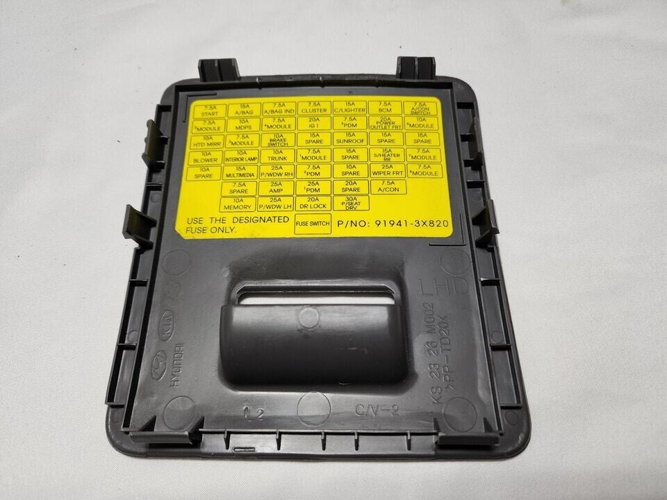 🔥11-16 Hyundai Elantra Hatchback Dash Fuse Panel Cover Gray OEM