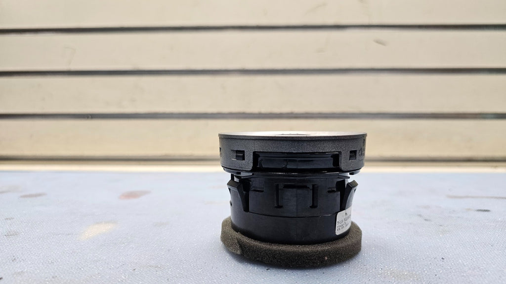 🔥11-19 FORD FIESTA DASHBOARD A/C HEATER AIR VENT Trim Assembly OEM BLACK VT61