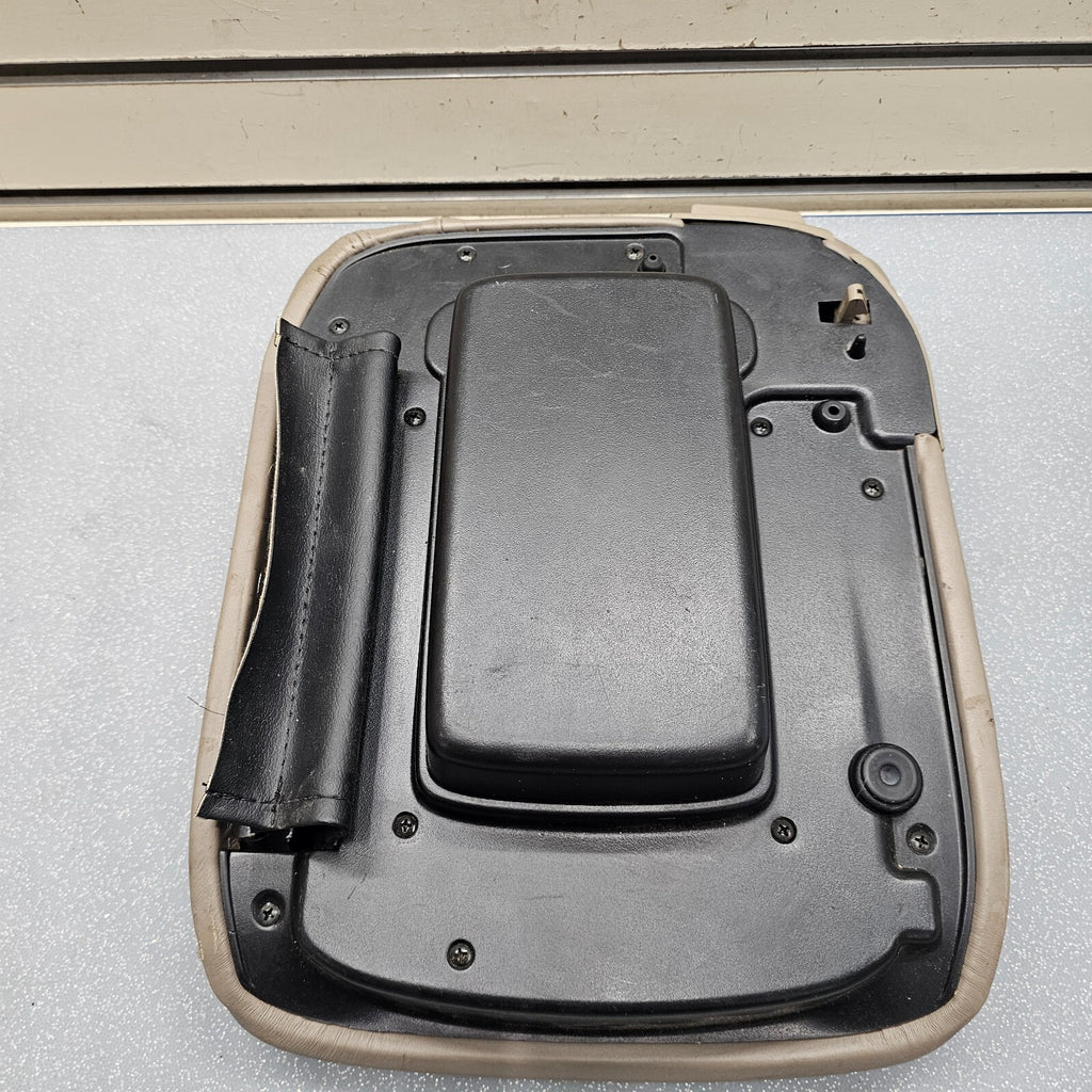 🔥01-02 Yukon Escalade Center Console Armrest Lid Cover Pad Assembly TAN L8