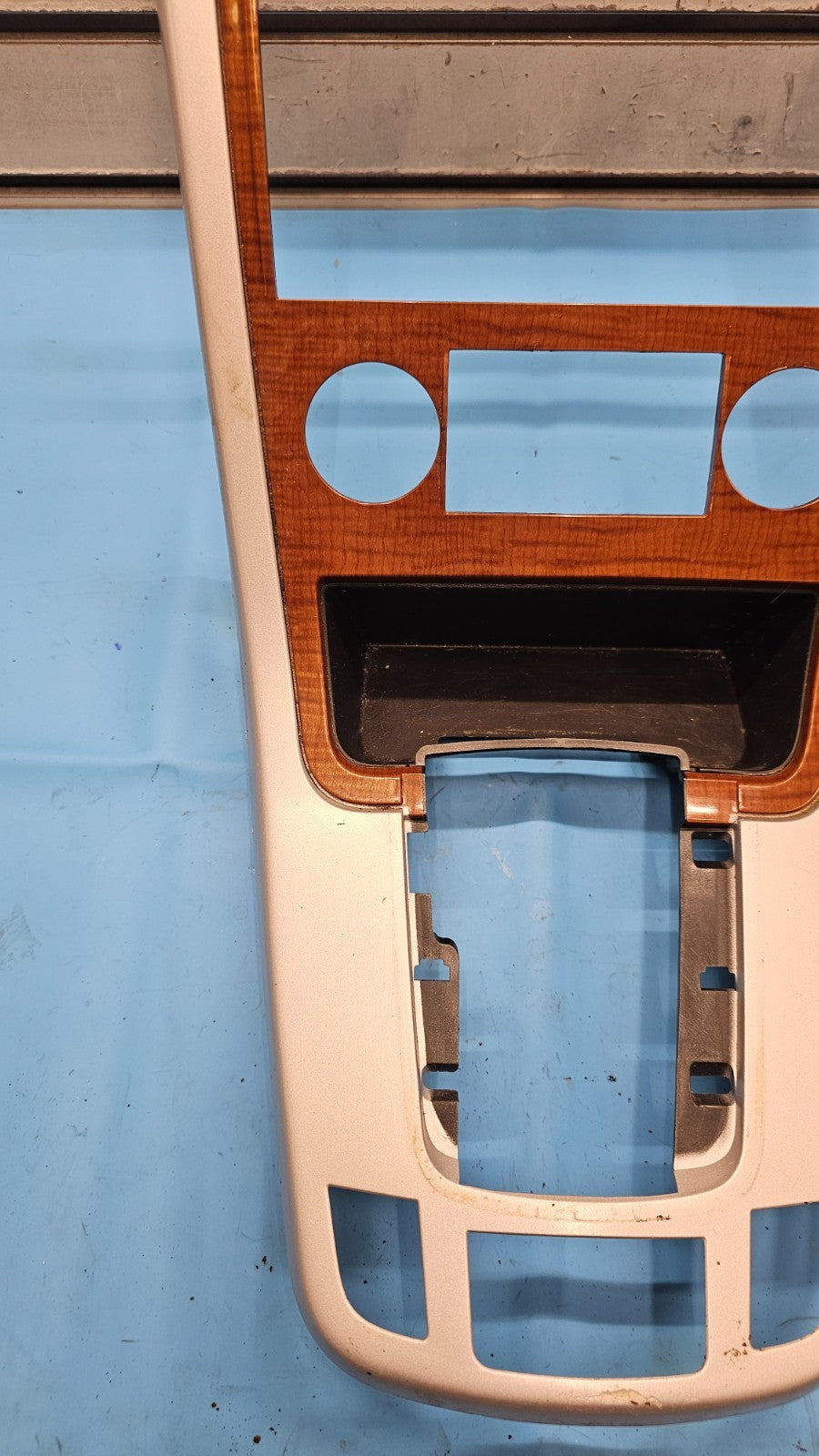 🔥07-09 Equinox Center Dash Radio Climate Surround Bezel Trim SILVER/WOOD B43