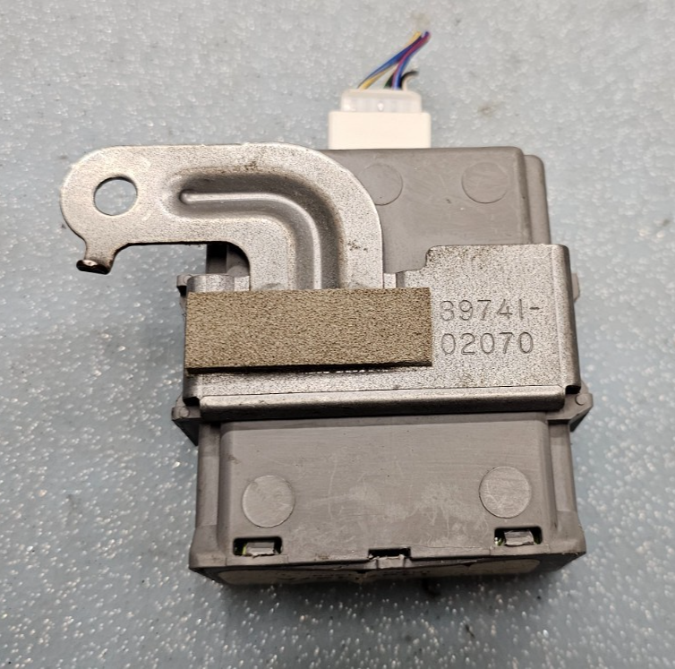 03-08 Toyota Corolla  Receiver Door Control Module Computer 8974102070/TC