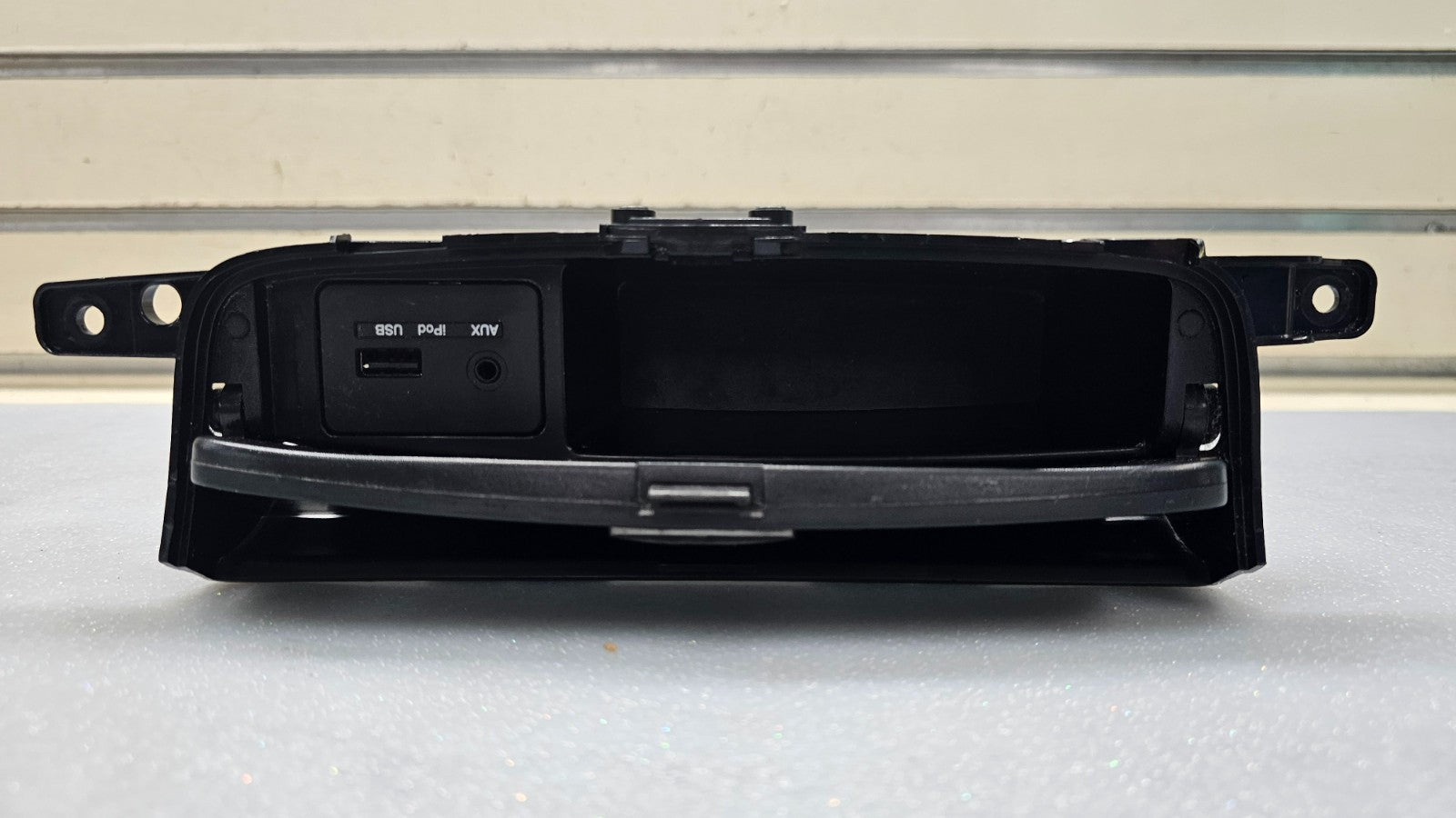 🔥06-12 Kia Sedona Dash Storage Compartment Box Black