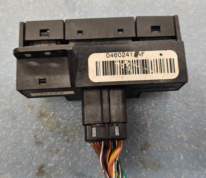 🔥05-10 Chrysler 300 Grand Caravan Hazard Warning Light Control Switch Esp Off