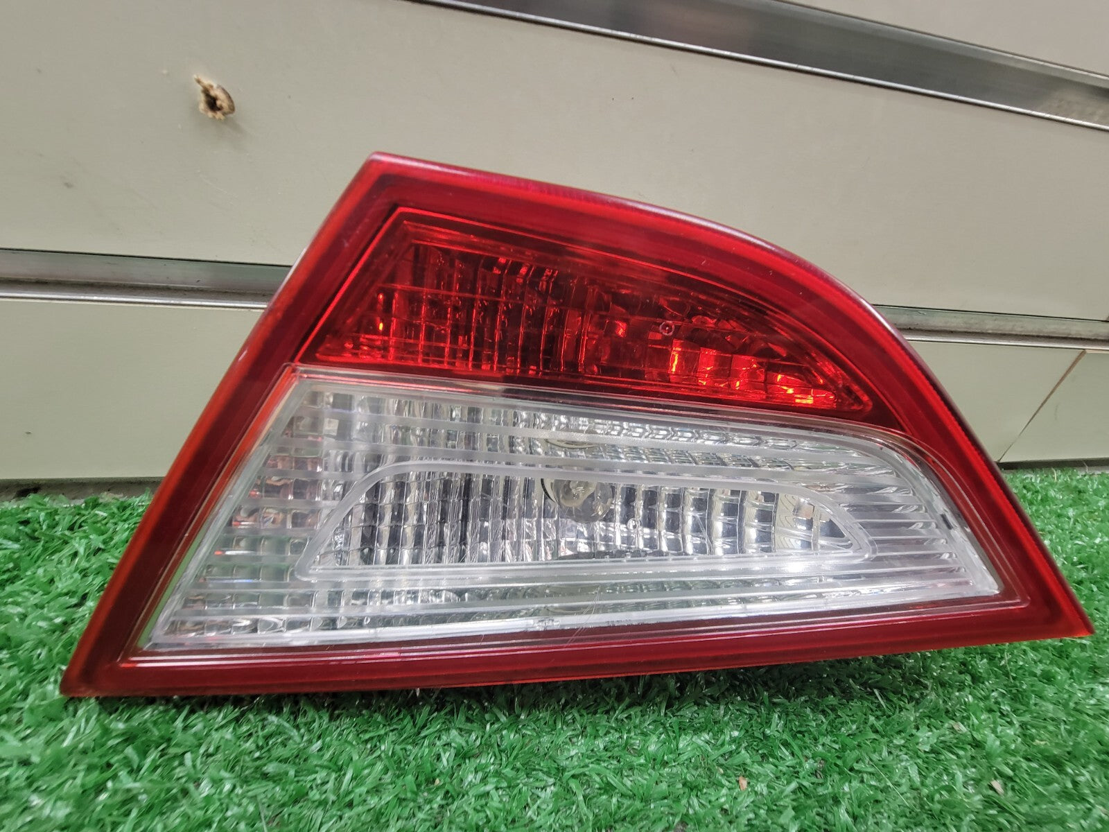 🔥2011-2014 HYUNDAI SONATA Right Passenger Tail Light Lamp Assembly On Trunk Lid