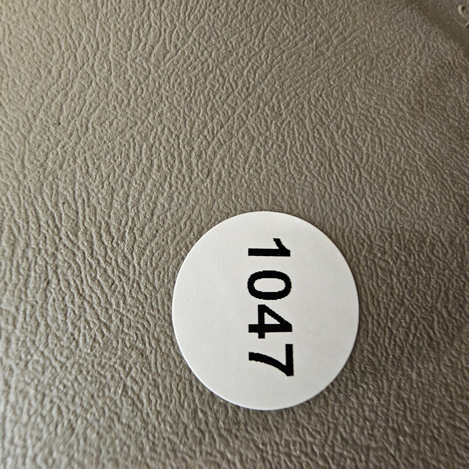 99-06 SILVERADO SIERRA TAHOE Upper Dash Cap Cover Top Dashboard Pad LT Gray DP1
