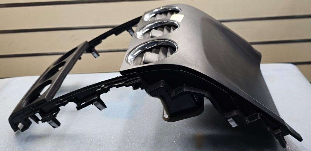 🔥10-12 MAZDA CX7 CX-7 DASH CENTER RADIO STEREO DISPLAY GRILL TRIM BEZEL  BLACK