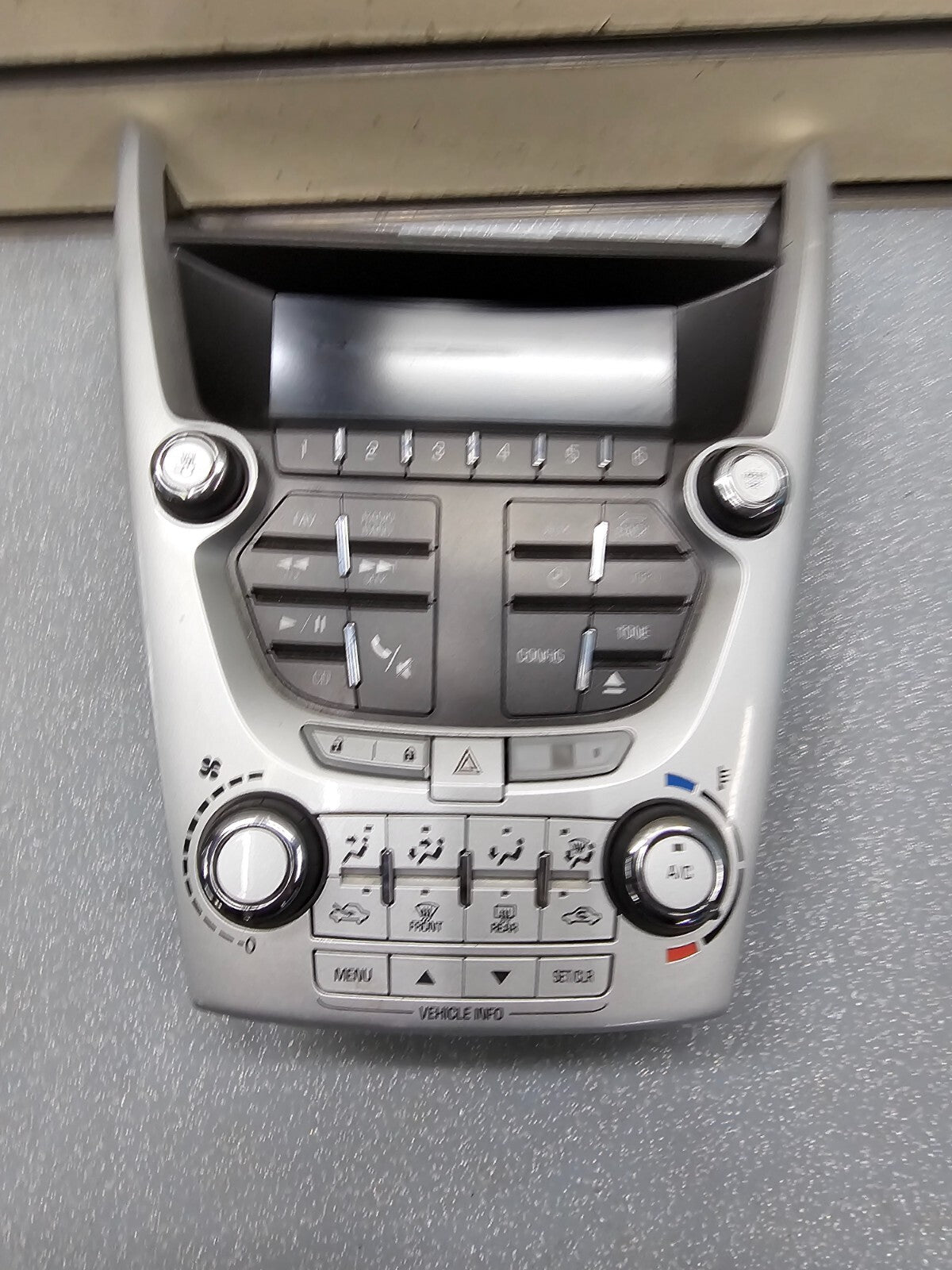 🔥12-15 Equinox Terrain Dash AM FM Radio Stereo Climate Control Trim Panel Bezel
