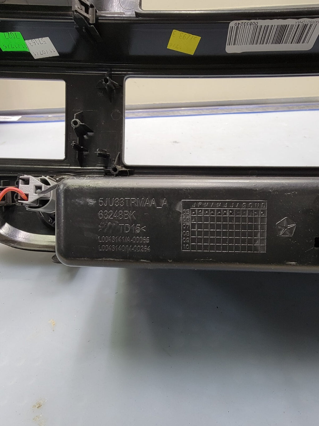 🔥06-08 Dodge RAM Dash RADIO Bezel Climate Trim Panel 🔴Storage SILVER/GRAY B11