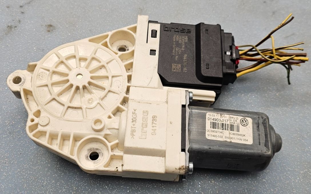 🔥2009-2014 VW Volkswagen CC Power Window Motor Rear Right Passenger OEM