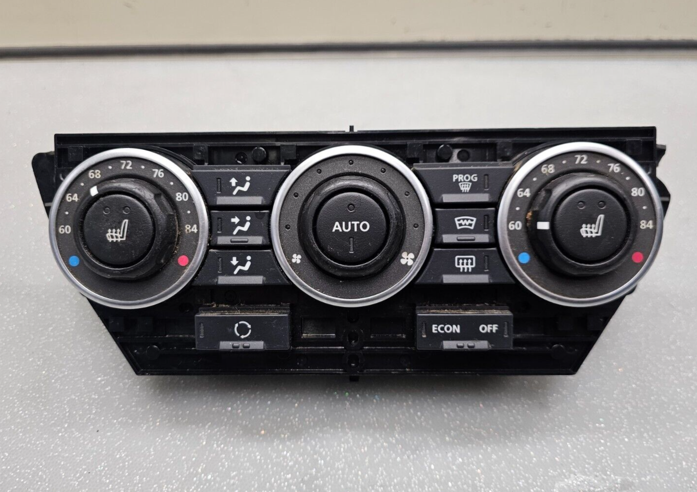 08-09 Land Rover LR2 Dash Front A/C Heater Climate Temperature Control Unit OEM