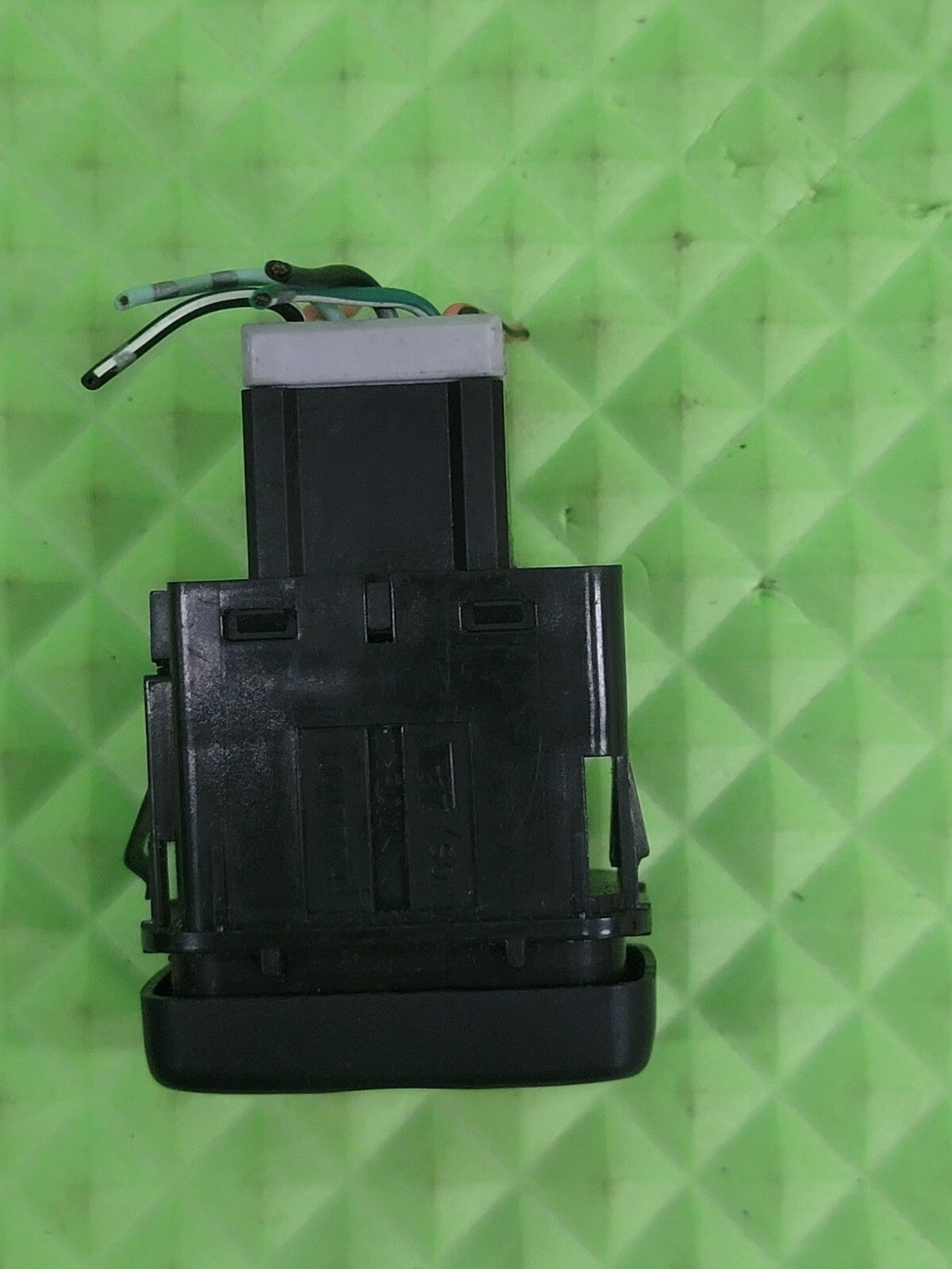 🔥2003-2005 Honda Pilot Dome Light Lamp Off Control Button Switch SW16