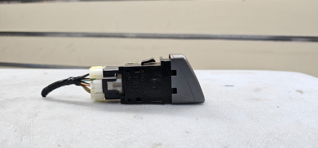 🔥05-07 Impreza WRX STI Hazard Control Emergency Flasher Switch Button Silver