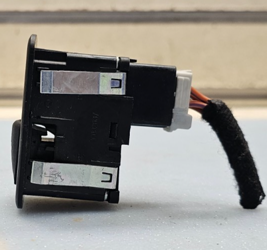 🔥 09-11 Dodge Journey REAR RIGHT / LEFT DOOR WINDOW CONTROL SWITCH OEM